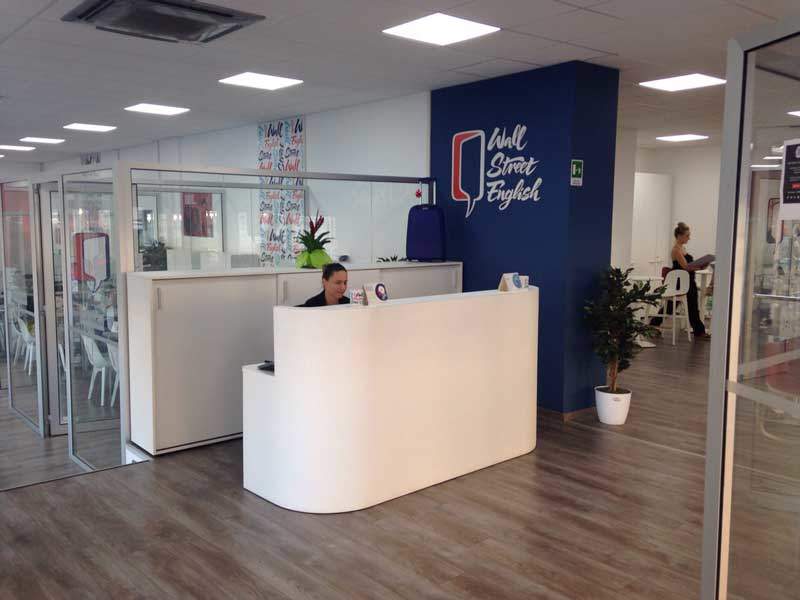 🌟 معهد وول ستريت – Wall Street English Center